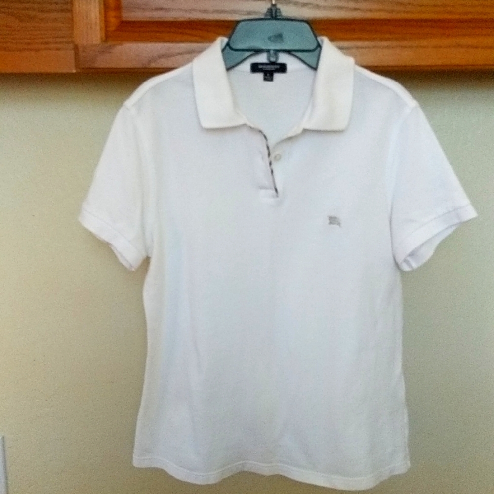 Burberry white t shirt size large like medium